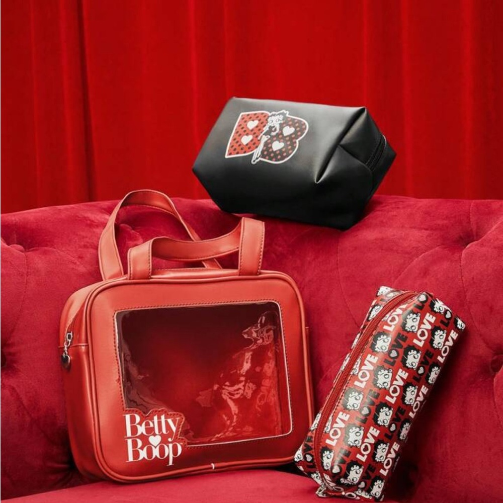 Betty Boop Red and Black Bag Set